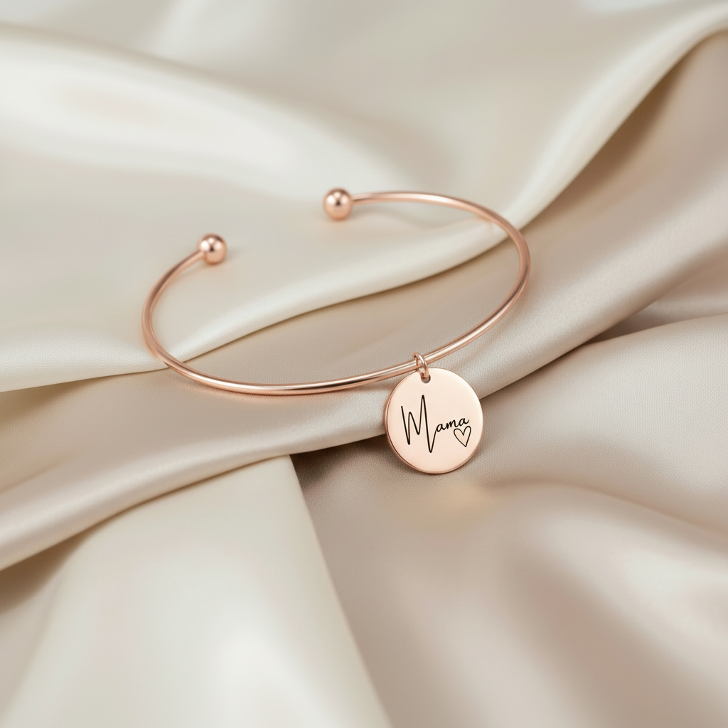 Armreif Mama – Edles Schmuckstück mit Gravur